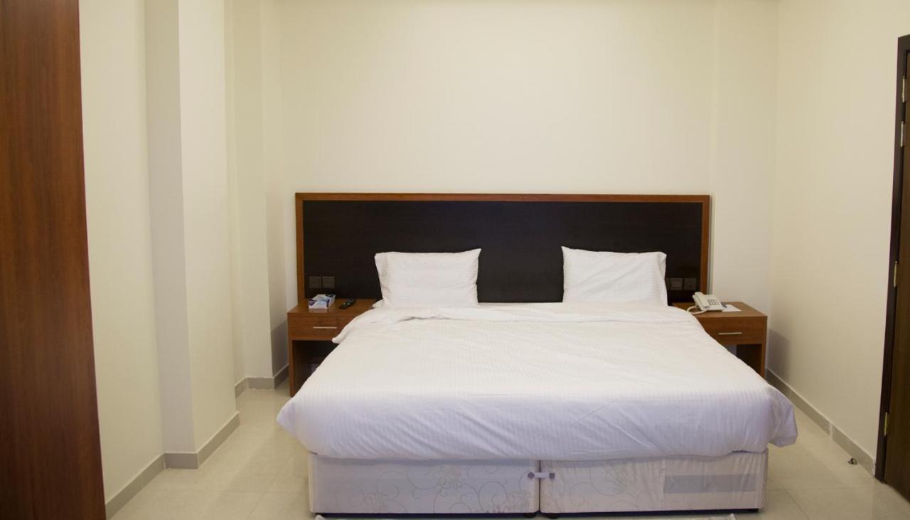 Rama Yanbu Hotel-Suite Bagian luar foto